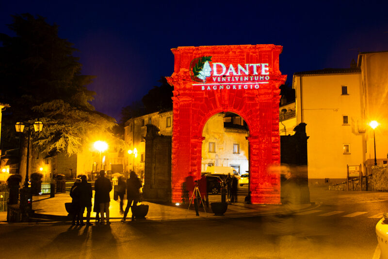 Proiezione Architetturale del logo del comitato dantesco in occasione del 700 anniversario della morte.